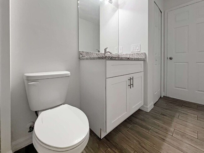 Building Photo - Move-In Special! Half Month FREE – APPLY b...