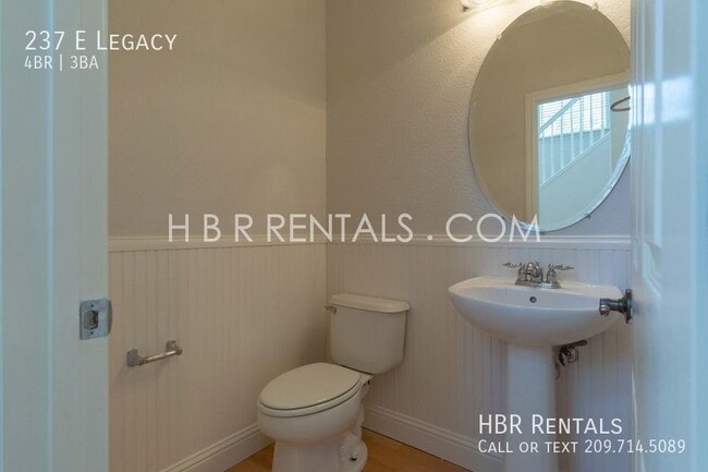 Building Photo - WICKLUND Village 4 Bedroom Home - Gated Dr...