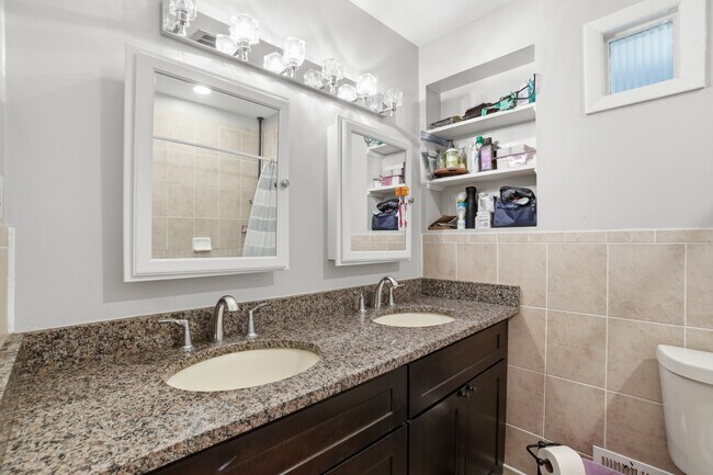Building Photo - 9244 Limestone Pl