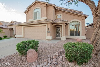 Building Photo - 9696 E Sheena Dr