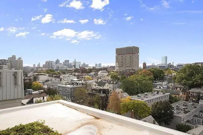 Building Photo - 262 Monsignor Obrien Hwy