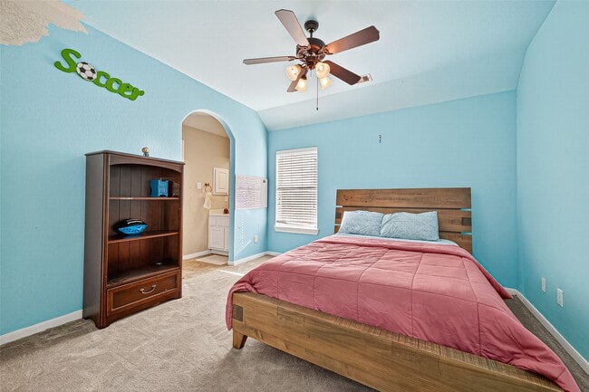 Building Photo - 1206 Coleridge St