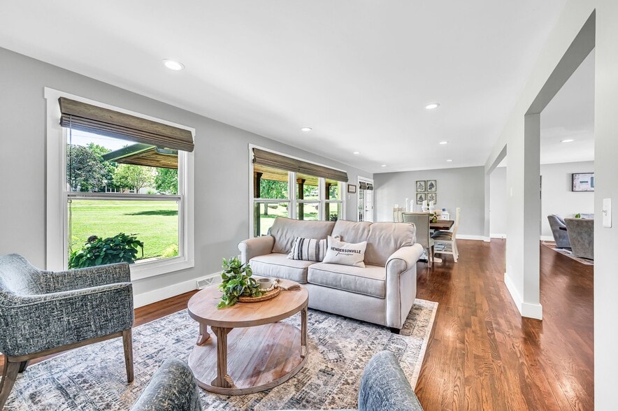 Building Photo - 131 Cumberland Shores Dr