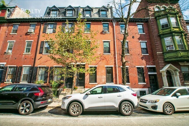 Building Photo - One Bed Rittenhouse Apartment