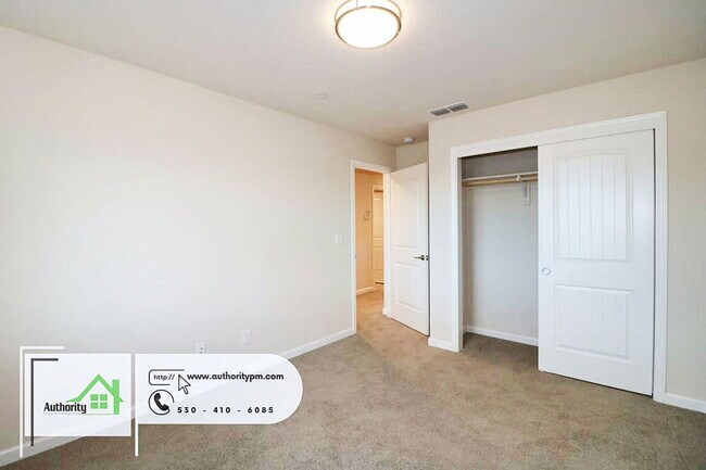 Building Photo - 838 Mission De Oro Dr