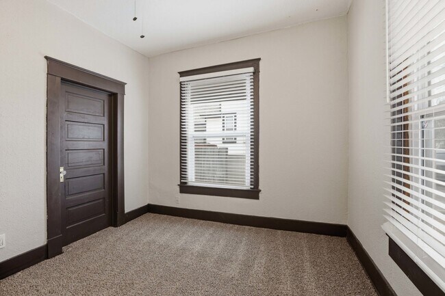 Building Photo - 1617 NW 7th St