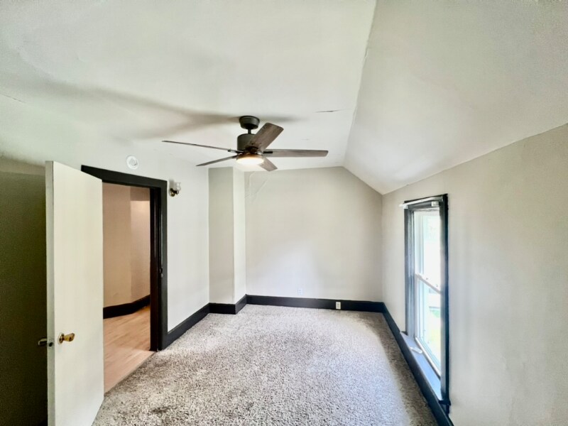 Building Photo - 1809 S 14th St