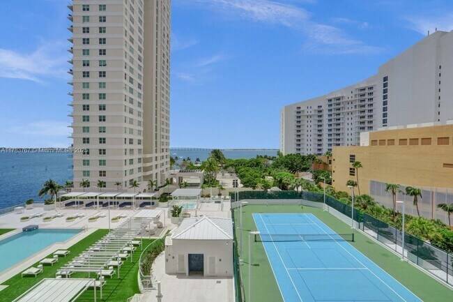 Building Photo - 770 Claughton Island Dr