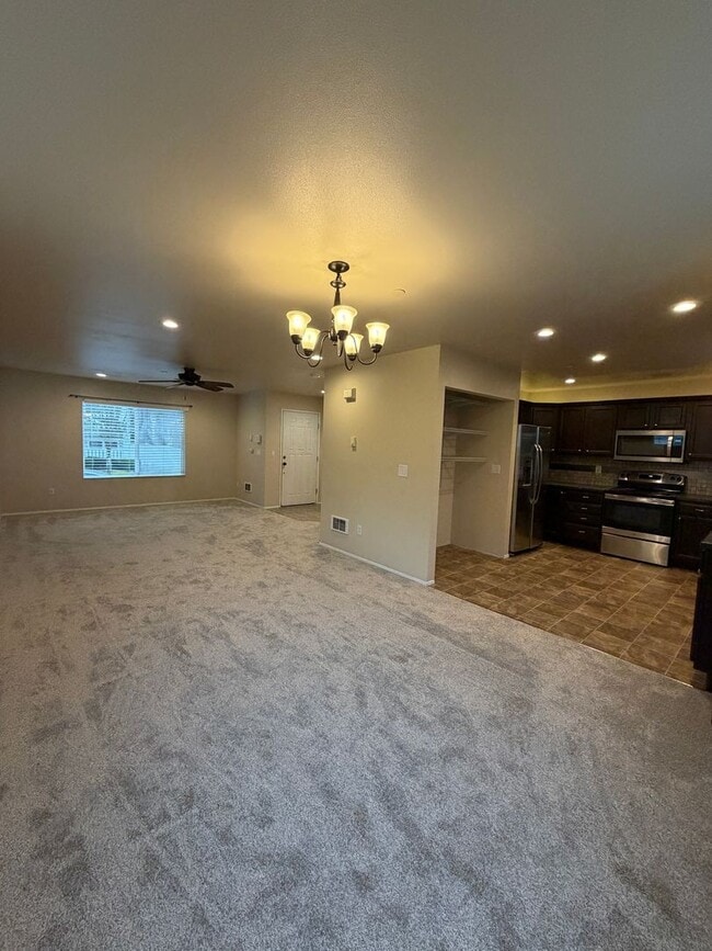 Building Photo - 2764 Arnold St