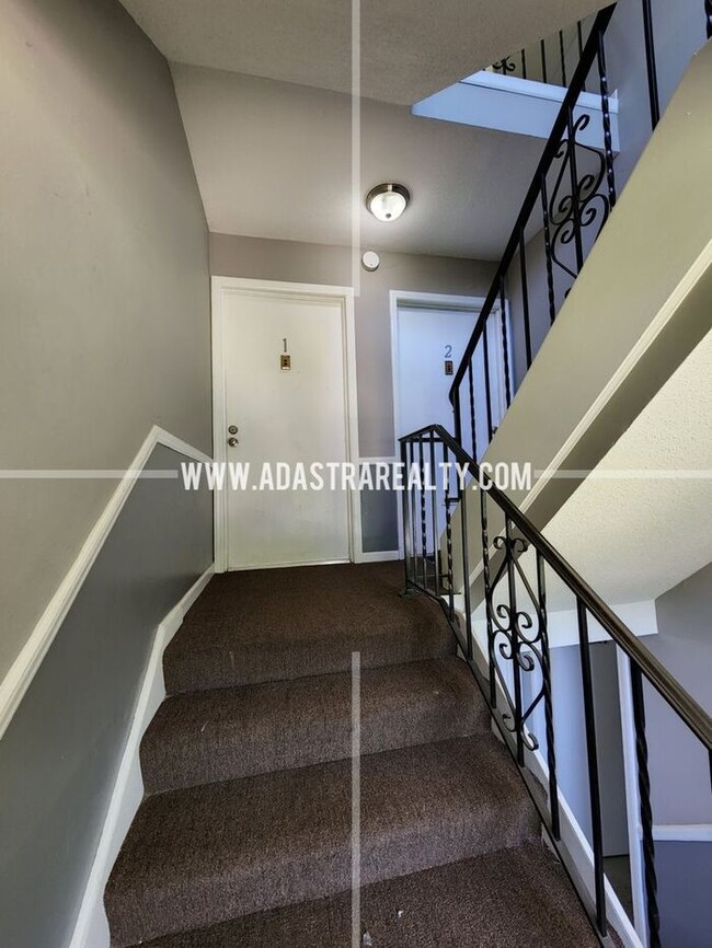 Building Photo - Affordable Raytown Area KCMO Apartment-Ava...