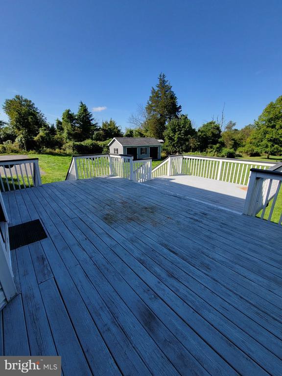 Building Photo - 328 Township Line Rd