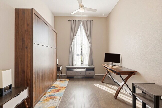 Building Photo - 2239 Plum Creek Dr