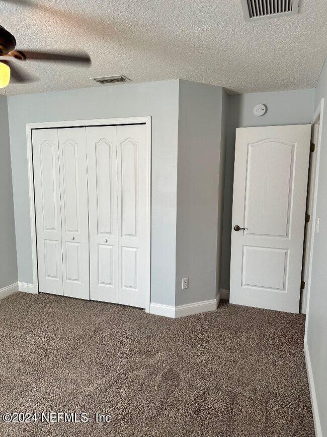 Building Photo - 1447 Barrington Cir