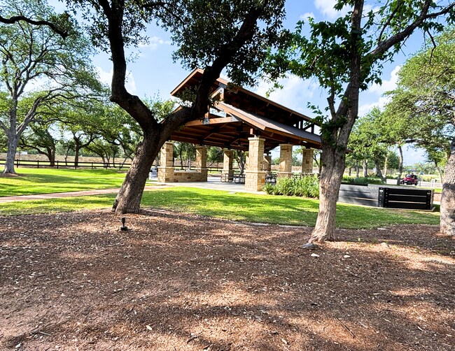 Building Photo - 2233 Nates Pl