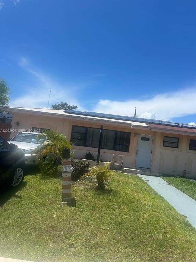 Building Photo - 115 NW 193rd St
