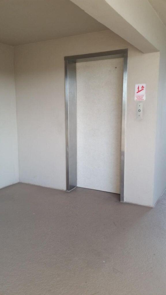 Building Photo - 6050 NW 64th Ave