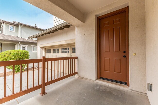 Building Photo - 12865 N 151st Dr