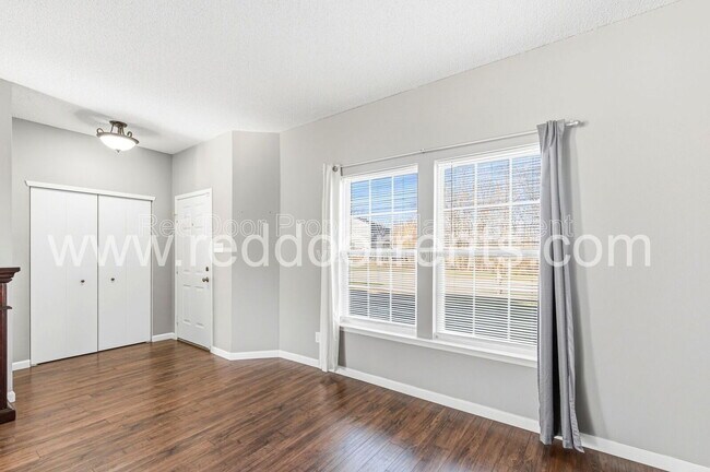 Building Photo - 603 Clear Creek Dr