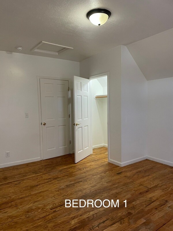 Building Photo - 505 1/2 Central Ave