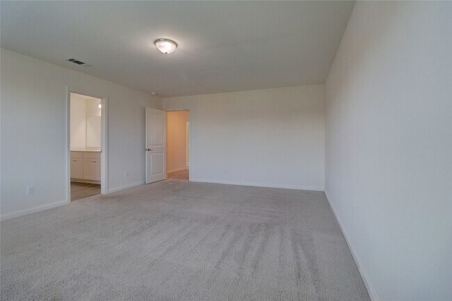 Building Photo - 613 Colgate Cir