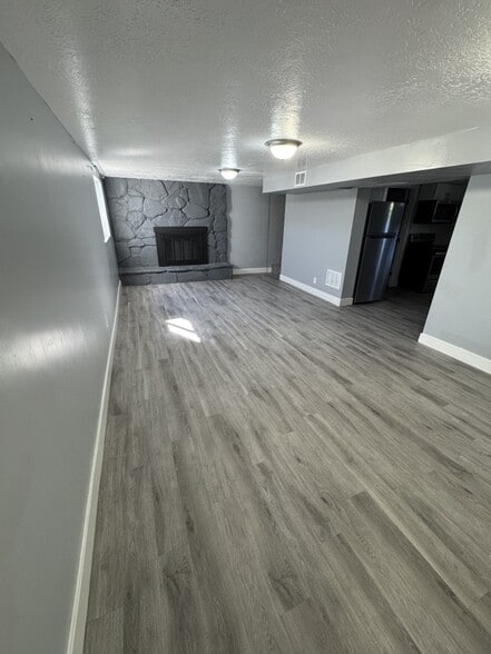 Building Photo - 4206 Annapolis Dr