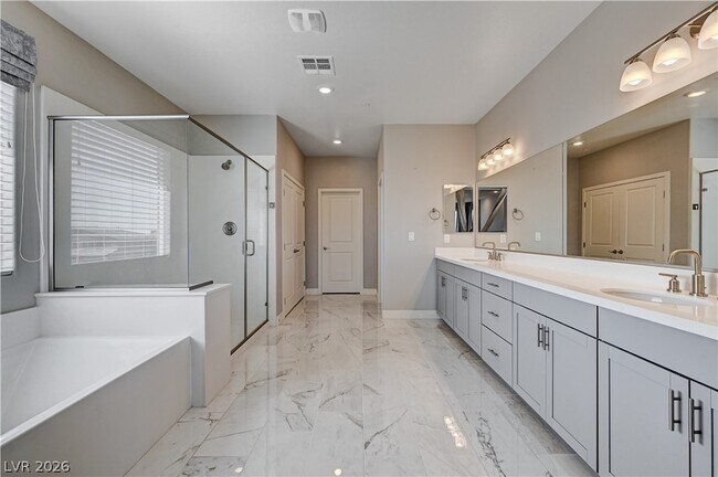 Building Photo - 7572 Mount Spokane Ct