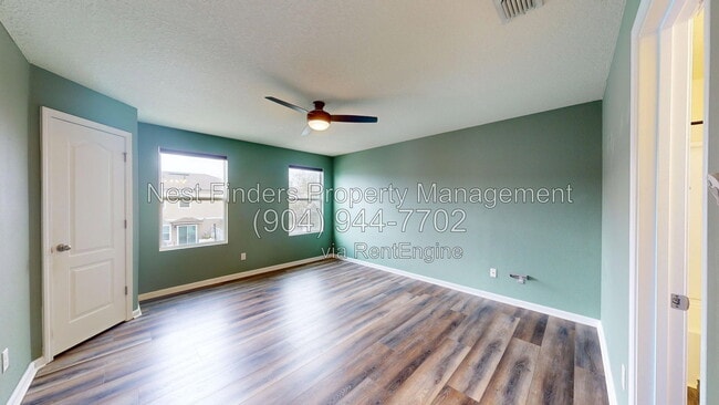 Building Photo - 72 Whitland Wy