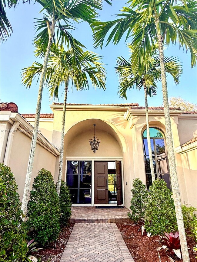 Building Photo - 400 Alexandra Cir