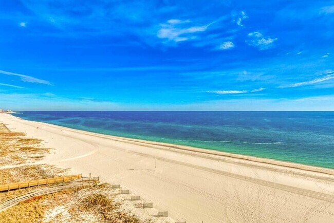 Building Photo - 1988 W Beach Blvd