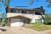 Building Photo - 1213 Wilroy Rd