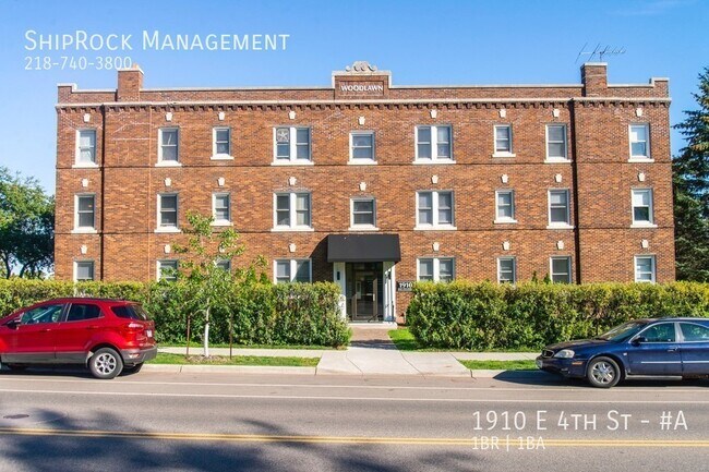 Primary Photo - Woodlawn