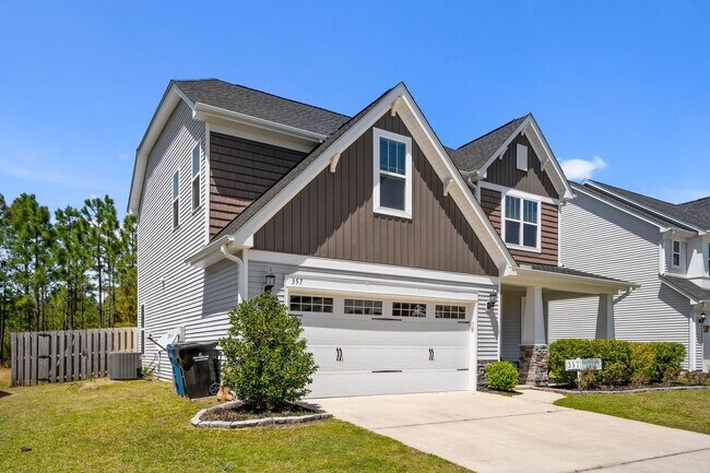 Building Photo - Holly Ridge 4 Bedroom