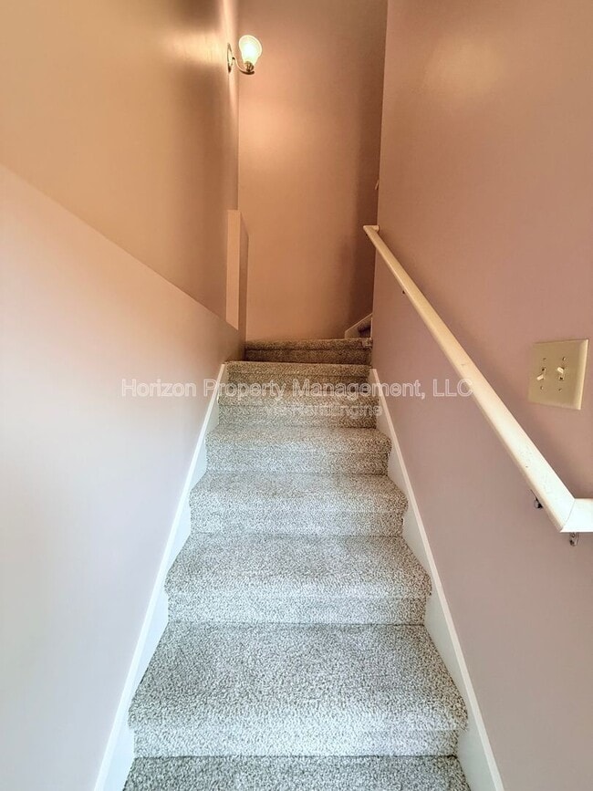 Building Photo - 1747 Duncan Bridge Rd