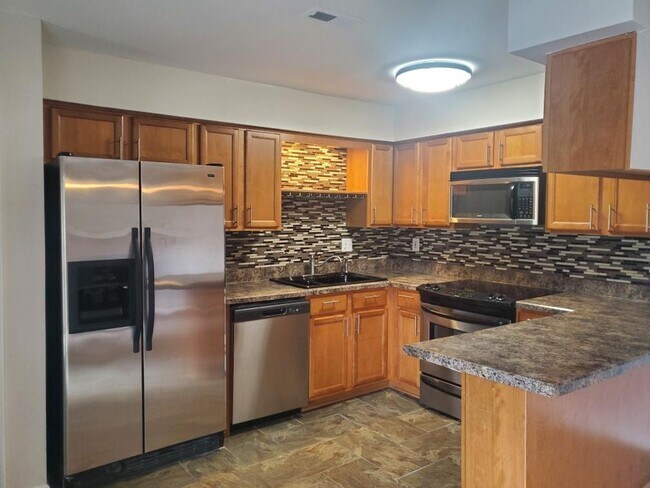 Building Photo - Sawgrass Condominium 1st Floor Unit 2 Bedroom 2 full Baths