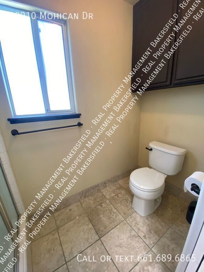 Building Photo - 10910 Mohican Dr - Zero Deposit, Ask us How!