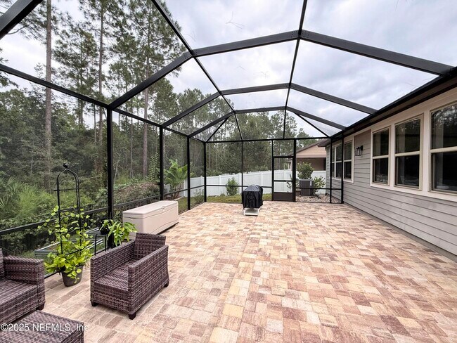 Building Photo - 119 Broomsedge Cir