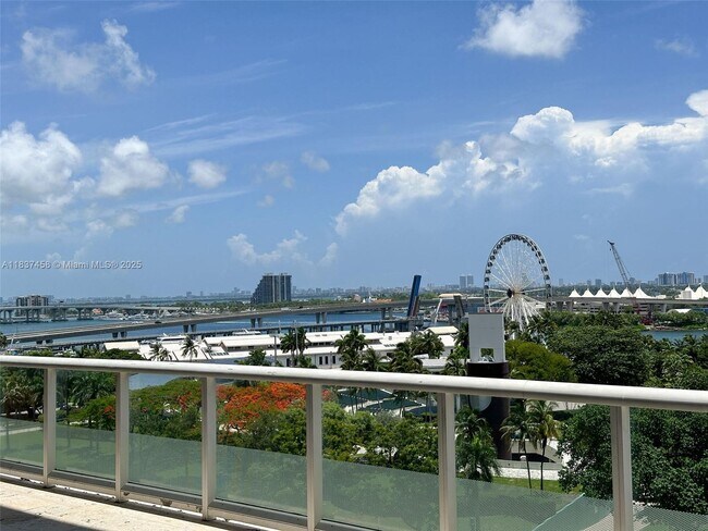 Building Photo - 50 Biscayne Blvd