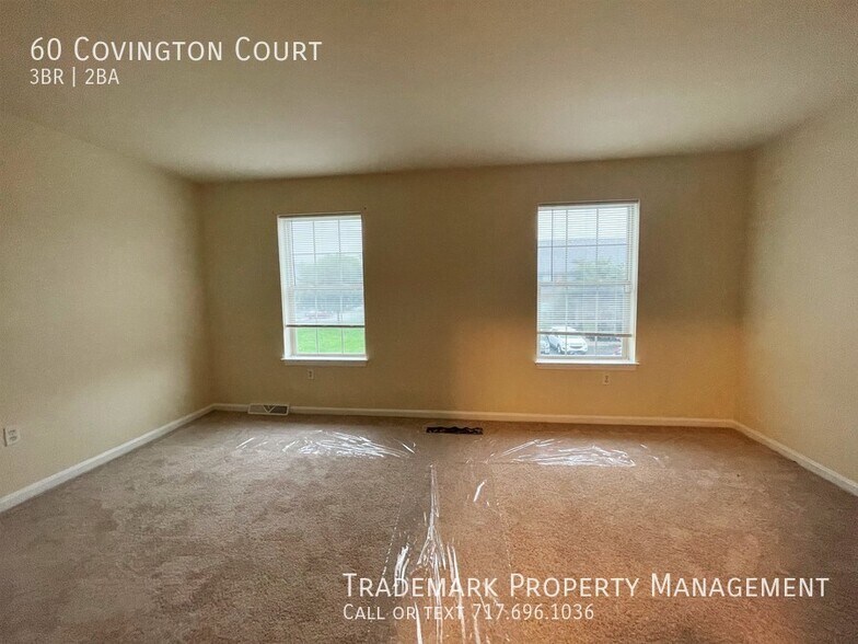 Building Photo - 1921 Shady Oak Dr