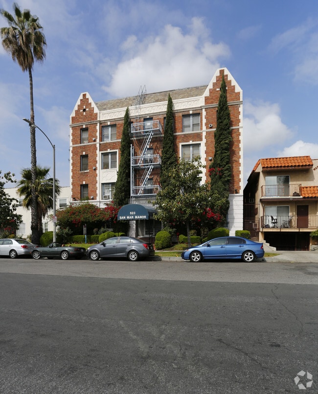 San-Mar Manor - San Mar Manor