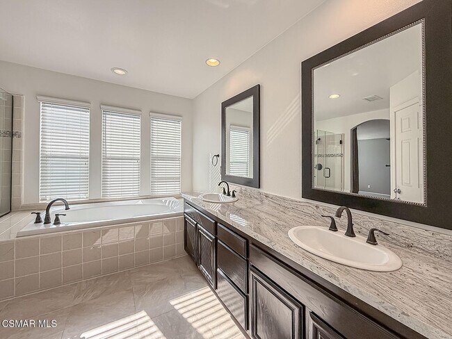 Building Photo - 4948 Via Coronado