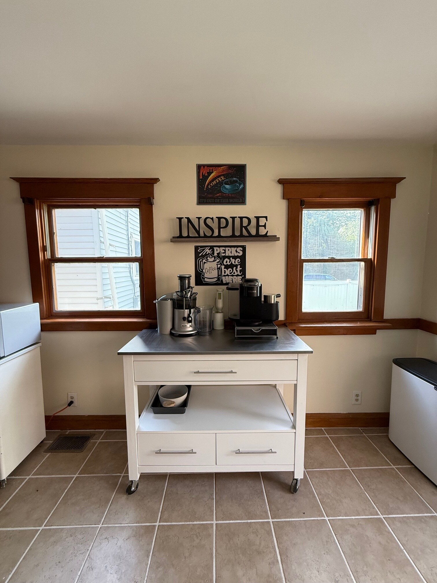 Coffee bar - 10354 S Walden Pky