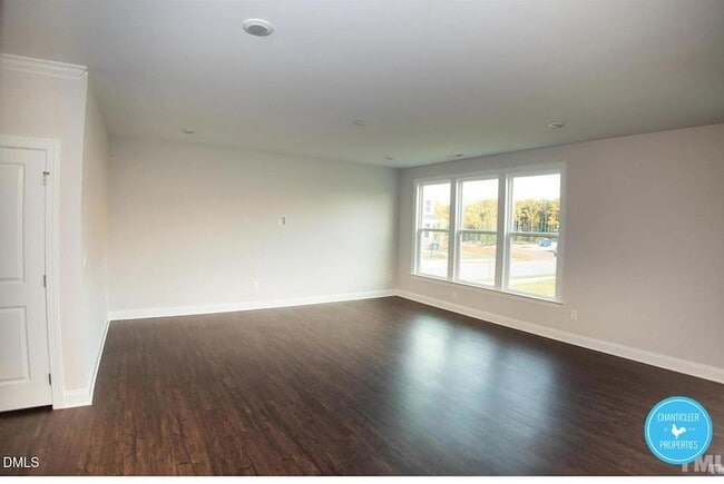 Building Photo - 628 Gold Coast Dr