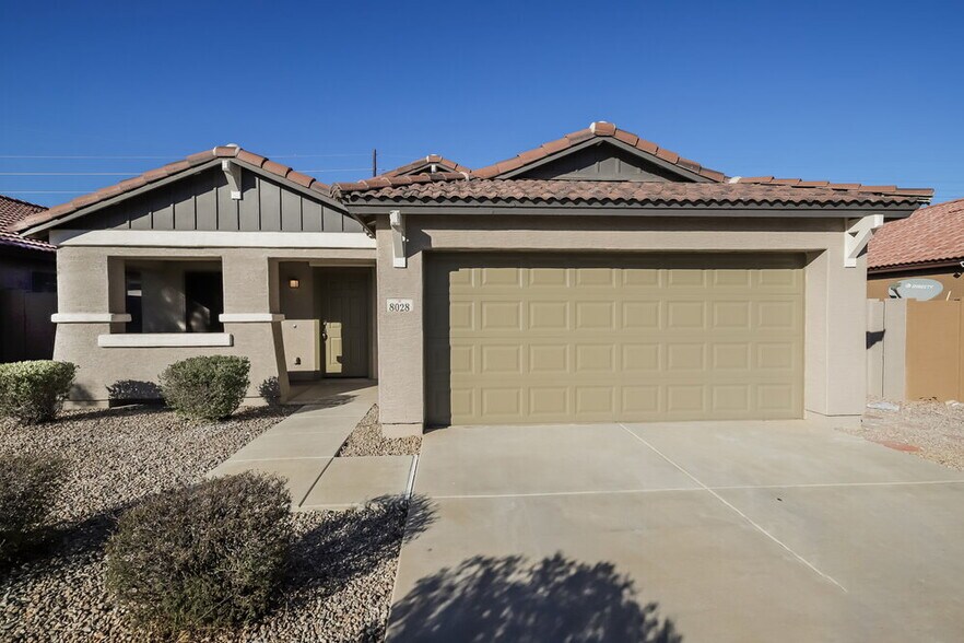 Primary Photo - 8028 S 48th Ln