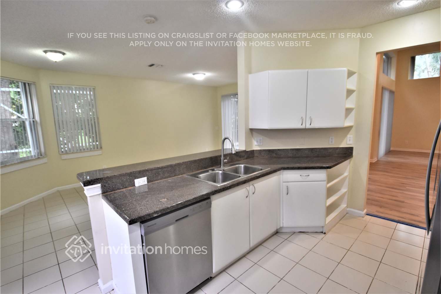 Building Photo - 6161 NW 58th Way