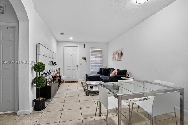 Building Photo - 9341 SW 171st Ct