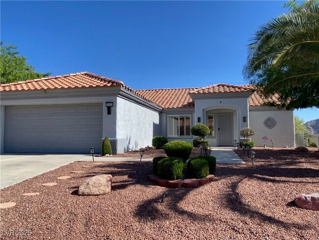 Building Photo - 10420 Villa Ridge Dr