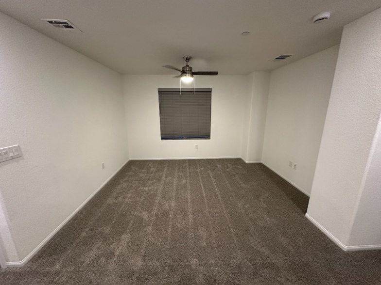 Building Photo - 1356 Cerulean Ave