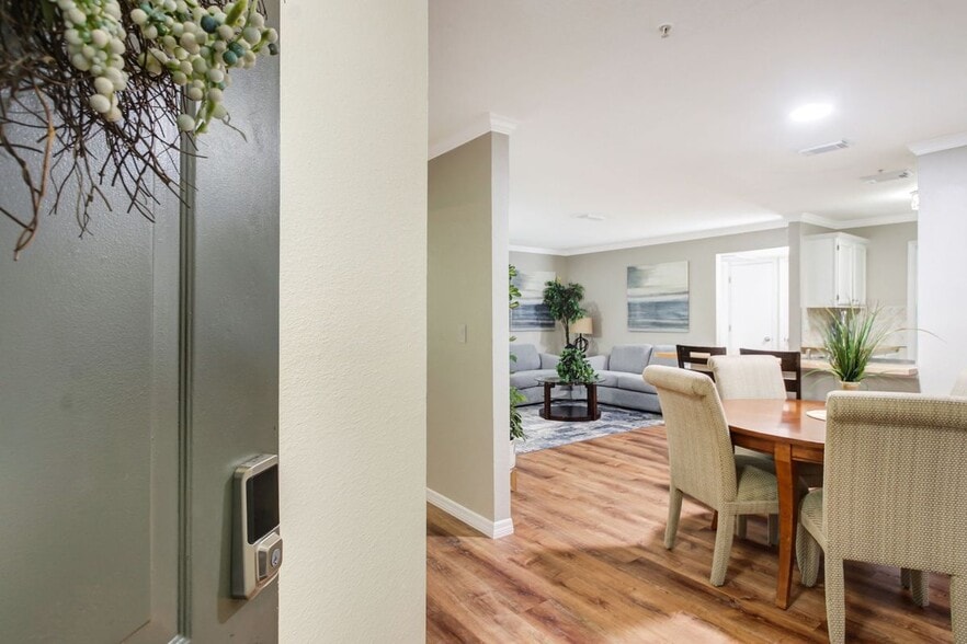 Building Photo - 7701 Timberlin Park Blvd