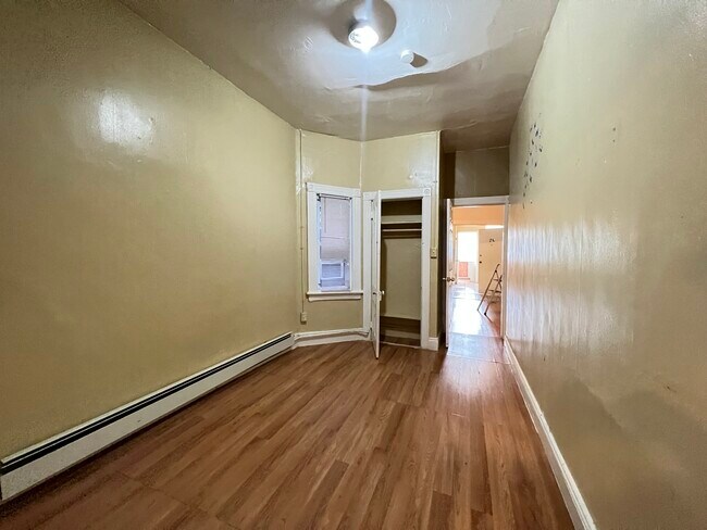 49 St Paul’s Ave 2L - 46 Saint Pauls Ave