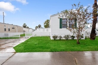 Building Photo - 5050 St Kitts Calle